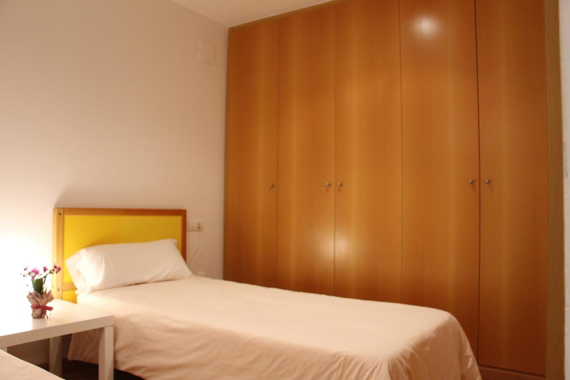 Apartamentos La Pergola Castellon Castellón de la Plana Oda fotoğraf